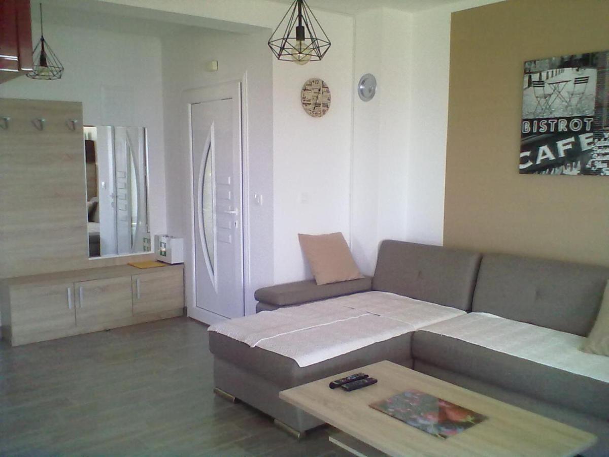 Apartman Mihalj Zadar-Rtina Miletici Extérieur photo