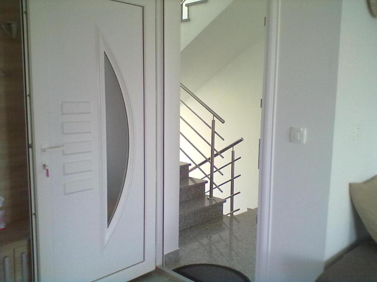 Apartman Mihalj Zadar-Rtina Miletici Extérieur photo